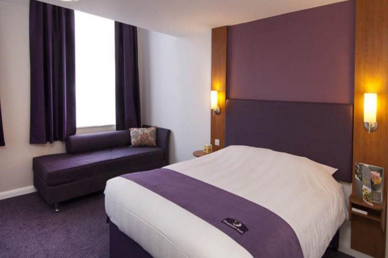 Premier Inn Canterbury City Centre 외부 사진